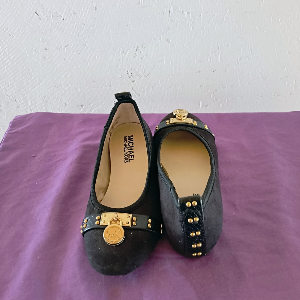Michael Kors Black and Gold Dress Shoes with Gold Accents